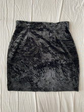 Lade das Bild in den Galerie-Viewer, Hyper skirt: Size 8
