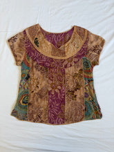Cargar imagen en el visor de la galería, Boho top: Size L
