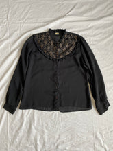 Load image into Gallery viewer, Wesco shirt: Size 14
