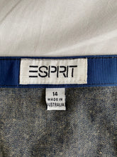 Load image into Gallery viewer, Esprit skirt: Size 14
