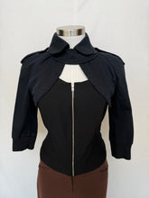 गैलरी व्यूवर में इमेज लोड करें, Sisley bolero jacket: Size 8
