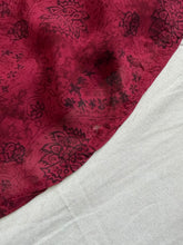 Cargar imagen en el visor de la galería, Jacqui-E skirt: Size 14
