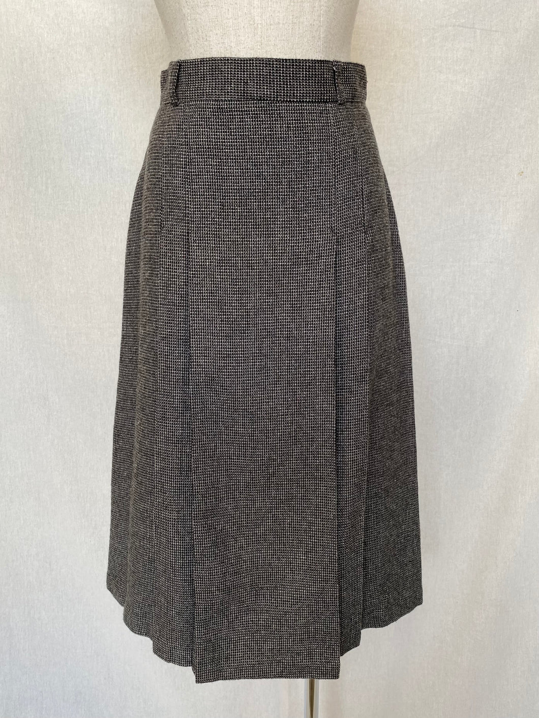 Solo skirt: Size Small