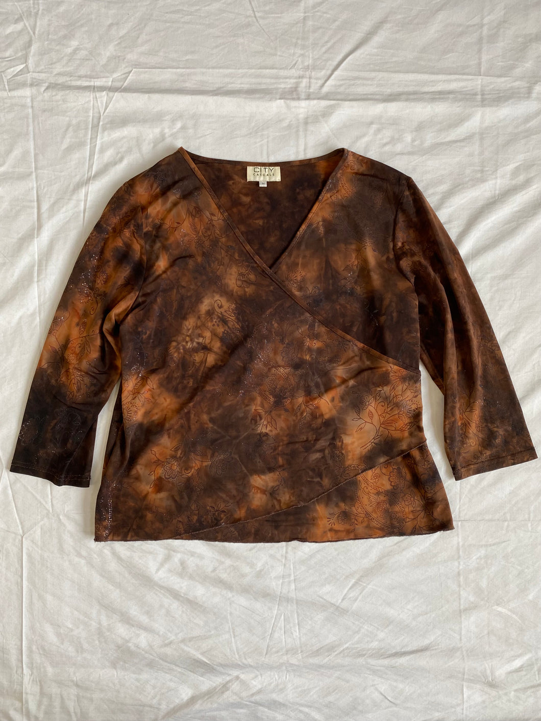 City Casuals top: Size M