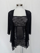 Lade das Bild in den Galerie-Viewer, Merric shawl: Size 14
