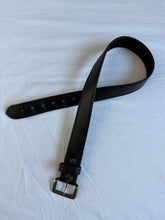 Load image into Gallery viewer, Leather belt: Size S
