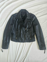 Load image into Gallery viewer, Decjuba leather jacket: Size 10
