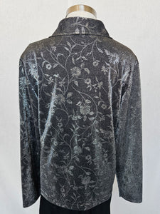 Daisy Designs shirt: Size L