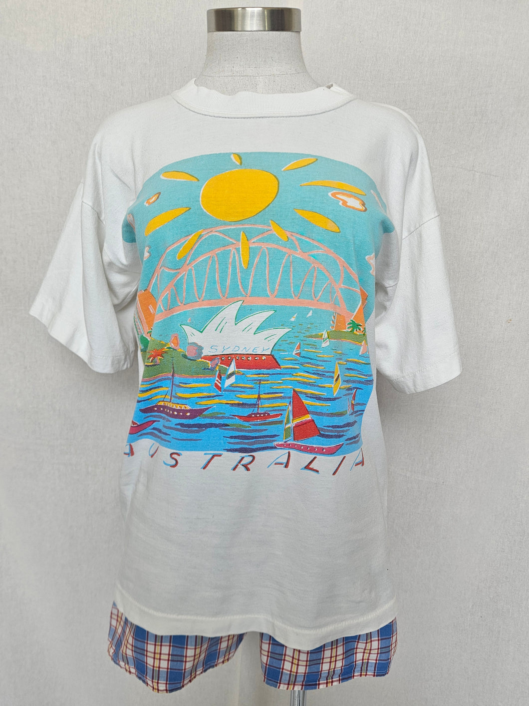 Susie fashion t-shirt: Size L