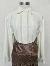 Load image into Gallery viewer, Chequer club shirt: Size 12
