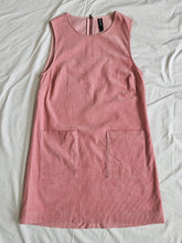 Load image into Gallery viewer, Huffer dress: Size 8
