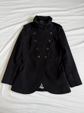 Load image into Gallery viewer, Lee Cooper coat: Size M
