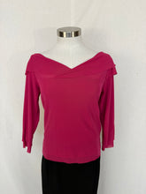 Load image into Gallery viewer, Assign top: Size L
