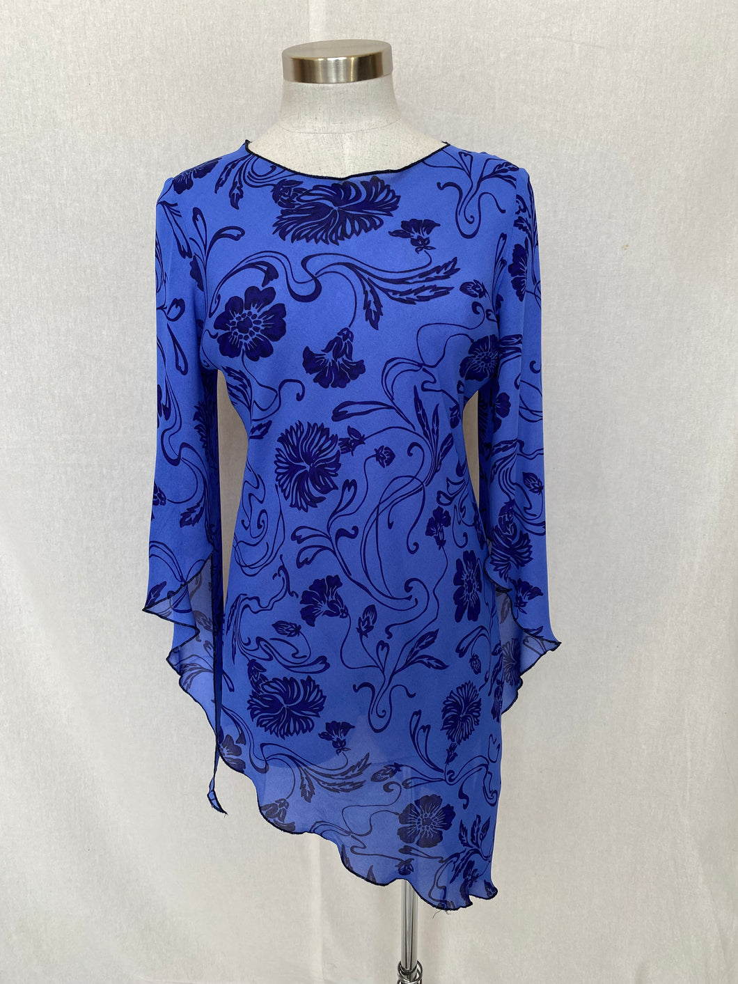 Magic dress: Size S