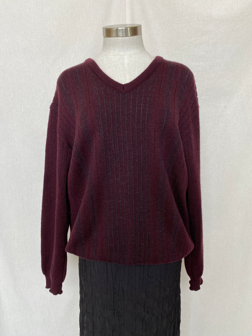 Silverdale jumper: Size L