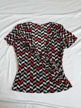 Load image into Gallery viewer, Regatta top: Size 16
