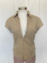 Load image into Gallery viewer, Wanted top: Size XL
