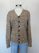 Load image into Gallery viewer, Handmade cardigan: Size S
