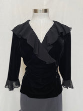 Lade das Bild in den Galerie-Viewer, Caroline top: Size 14
