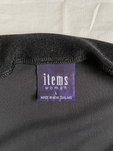 Items top: Size L