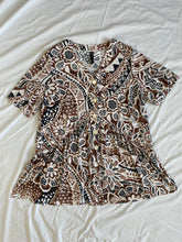 Load image into Gallery viewer, TS dress: Size 12
