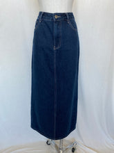 गैलरी व्यूवर में इमेज लोड करें, Glassons skirt: Size 10
