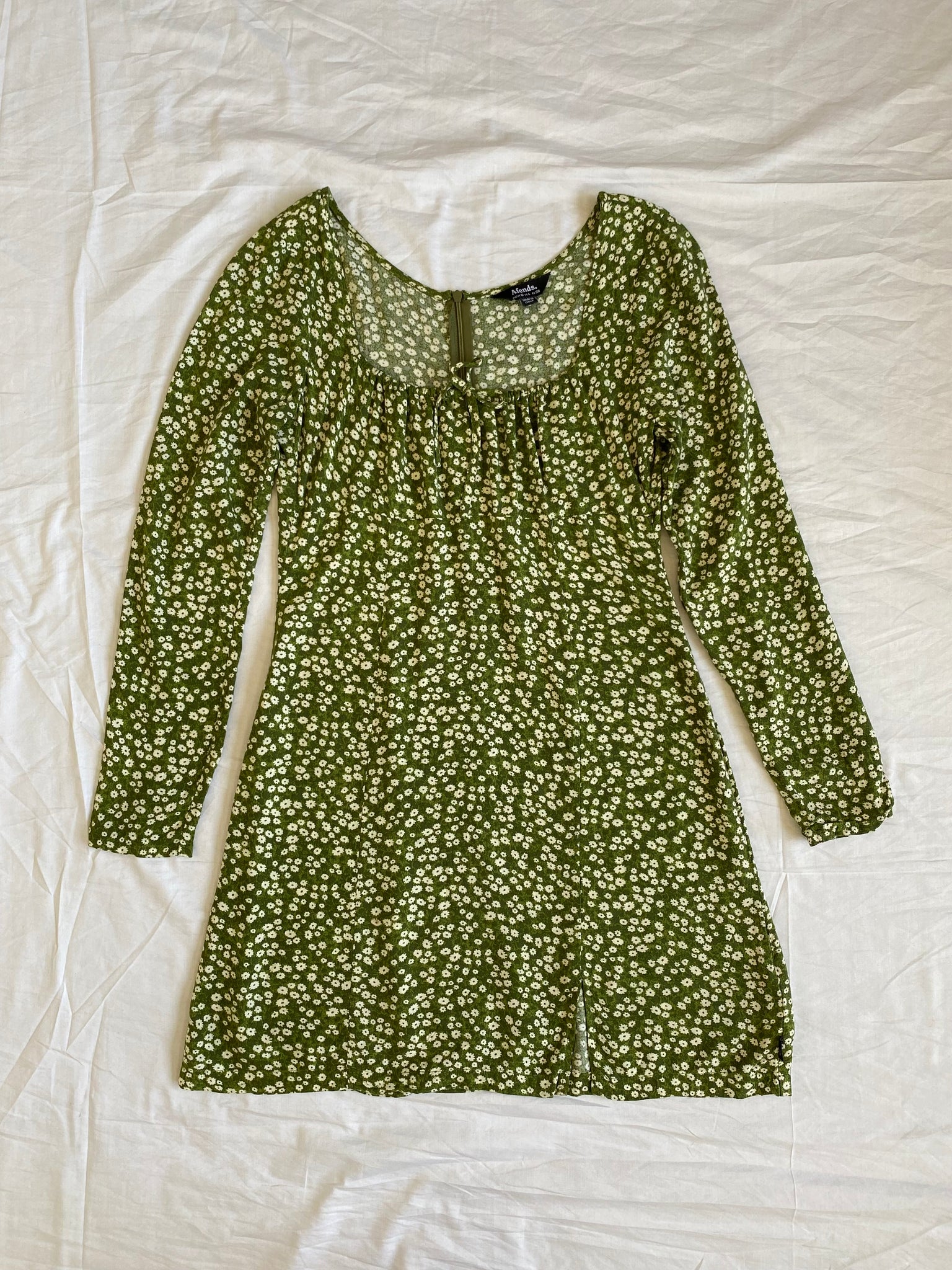Afends dress: Size 10 Ishtar Boutique NZ Afends dress: Size 10 Ishtar Boutique NZ