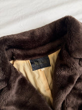 Load image into Gallery viewer, Nalla coat: Size 22
