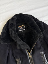 Load image into Gallery viewer, Juicy Couture coat: Size M
