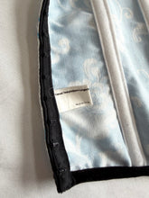 Load image into Gallery viewer, Sweet Temptations corset: Size 20
