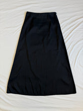 Load image into Gallery viewer, Staxs skirt: Size 10
