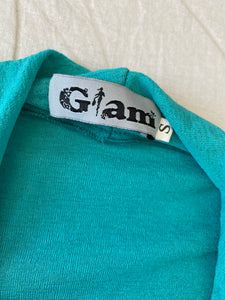 Glam shrug: Size S