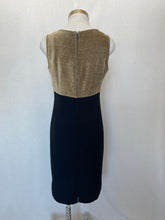 Load image into Gallery viewer, Coldwater dress: Size 6
