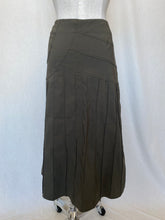 Load image into Gallery viewer, Sirocco skirt: Size 12
