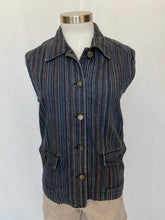 Load image into Gallery viewer, Twin Rivers vest: Size 14
