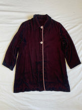 Load image into Gallery viewer, Velvet jacket: Size S
