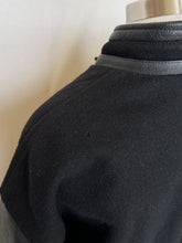 Load image into Gallery viewer, North End jacket: Size L
