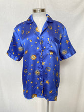 Load image into Gallery viewer, Lyric night shirt: Size M
