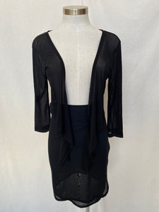 Esplanade shrug: Size M