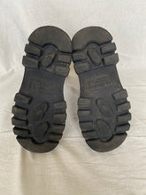Load image into Gallery viewer, Alohas boots: Size 37
