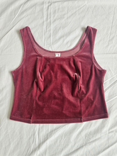 Load image into Gallery viewer, Undercover Wear top: size M
