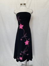 Load image into Gallery viewer, Y2K Pagani dress: Size 8
