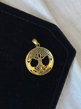 将图片加载到图库查看器，Pagan tree necklace
