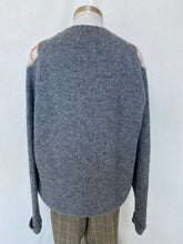 Load image into Gallery viewer, Munrospun jumper: Size L
