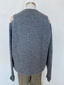Munrospun jumper: Size L