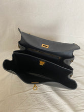 Load image into Gallery viewer, Leather bag
