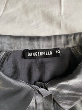 Load image into Gallery viewer, Dangerfield shirt: Size 10
