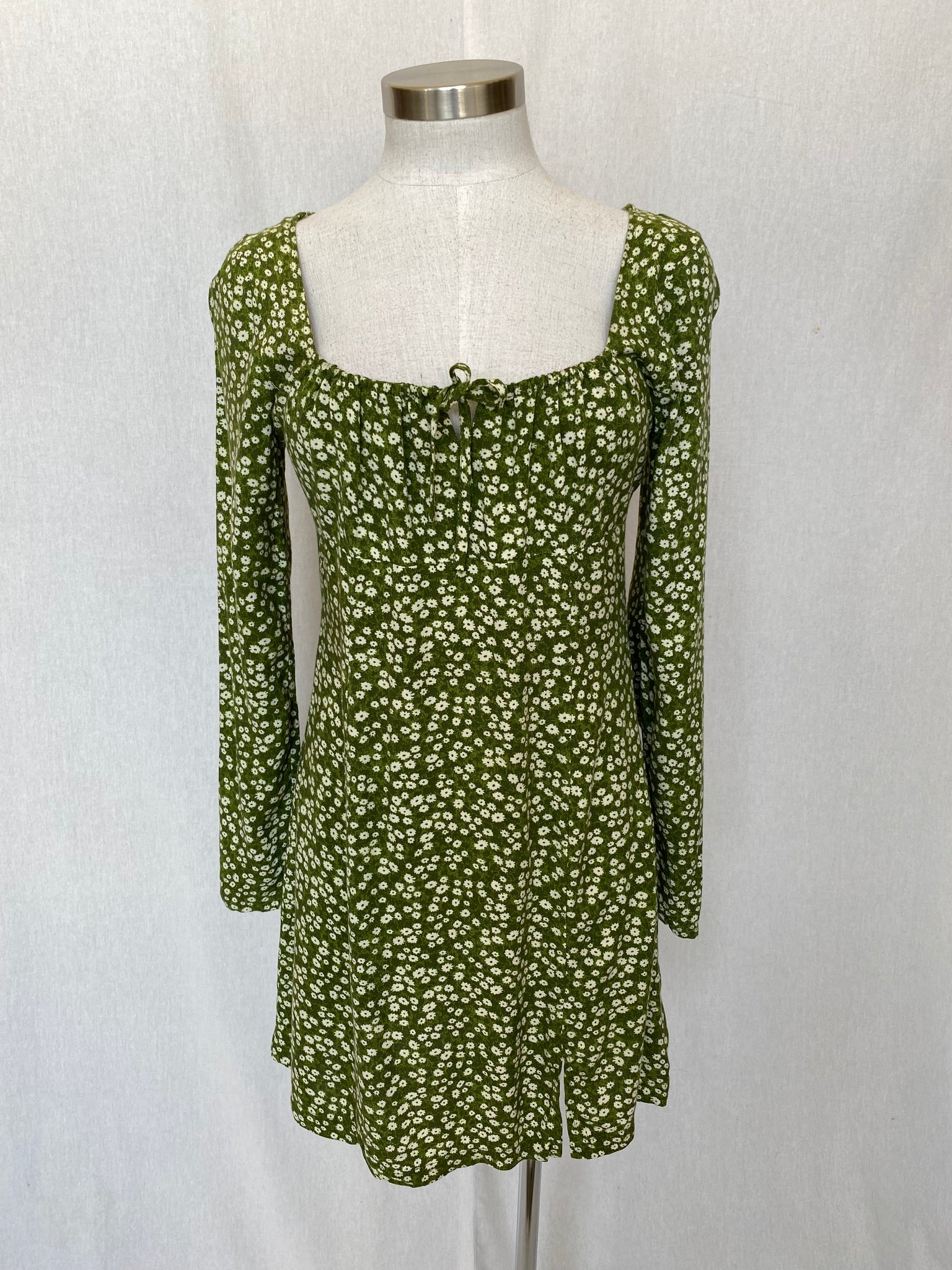 Afends dress: Size 10 – Ishtar Boutique NZ Afends dress: Size 10 – Ishtar Boutique NZ