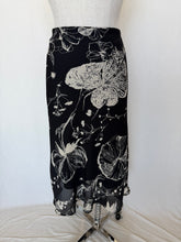 Load image into Gallery viewer, Ella J skirt: Size 12
