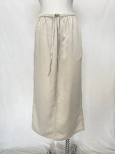 Load image into Gallery viewer, José skirt: Size M
